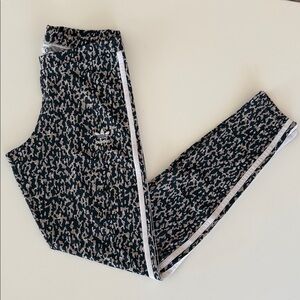 Adidas leggings